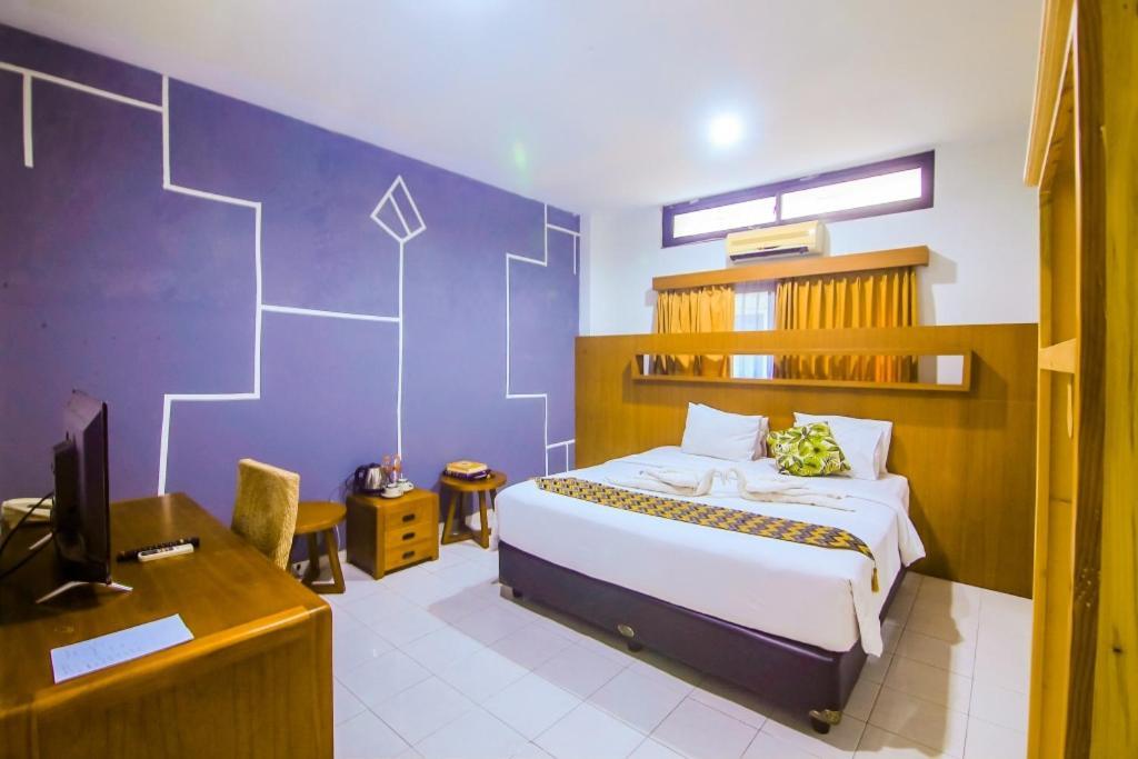 Assalaam Syariah Hotel Solo Colomadu Exterior photo